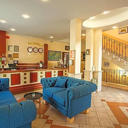 Hotel Hotel Central Balchik 2*